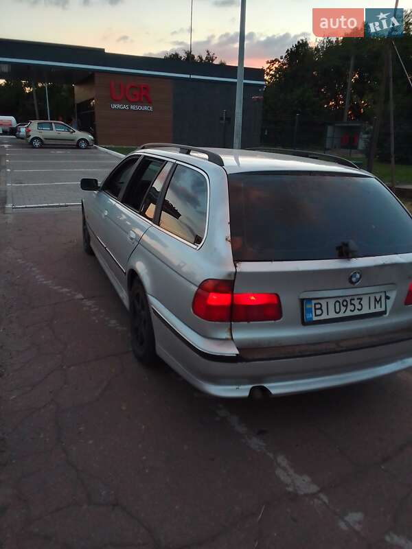 Универсал BMW 5 Series 2000 в 