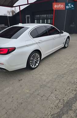 Седан BMW 5 Series 2021 в Яворове