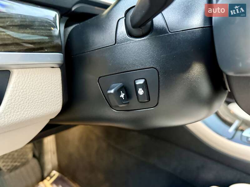 Седан BMW 5 Series 2014 в Одессе