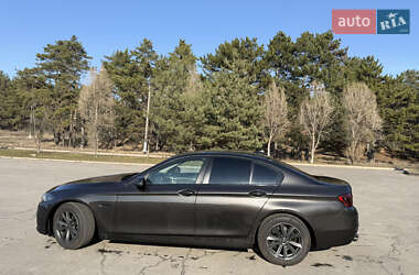 Седан BMW 5 Series 2015 в 
