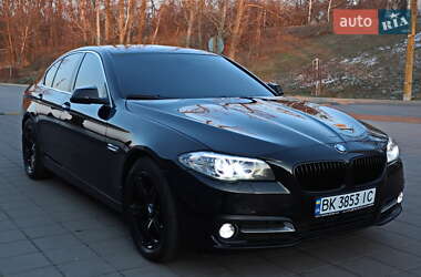 Седан BMW 5 Series 2016 в Кременчуці