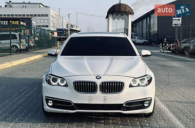 Седан BMW 5 Series 2014 в Черновцах