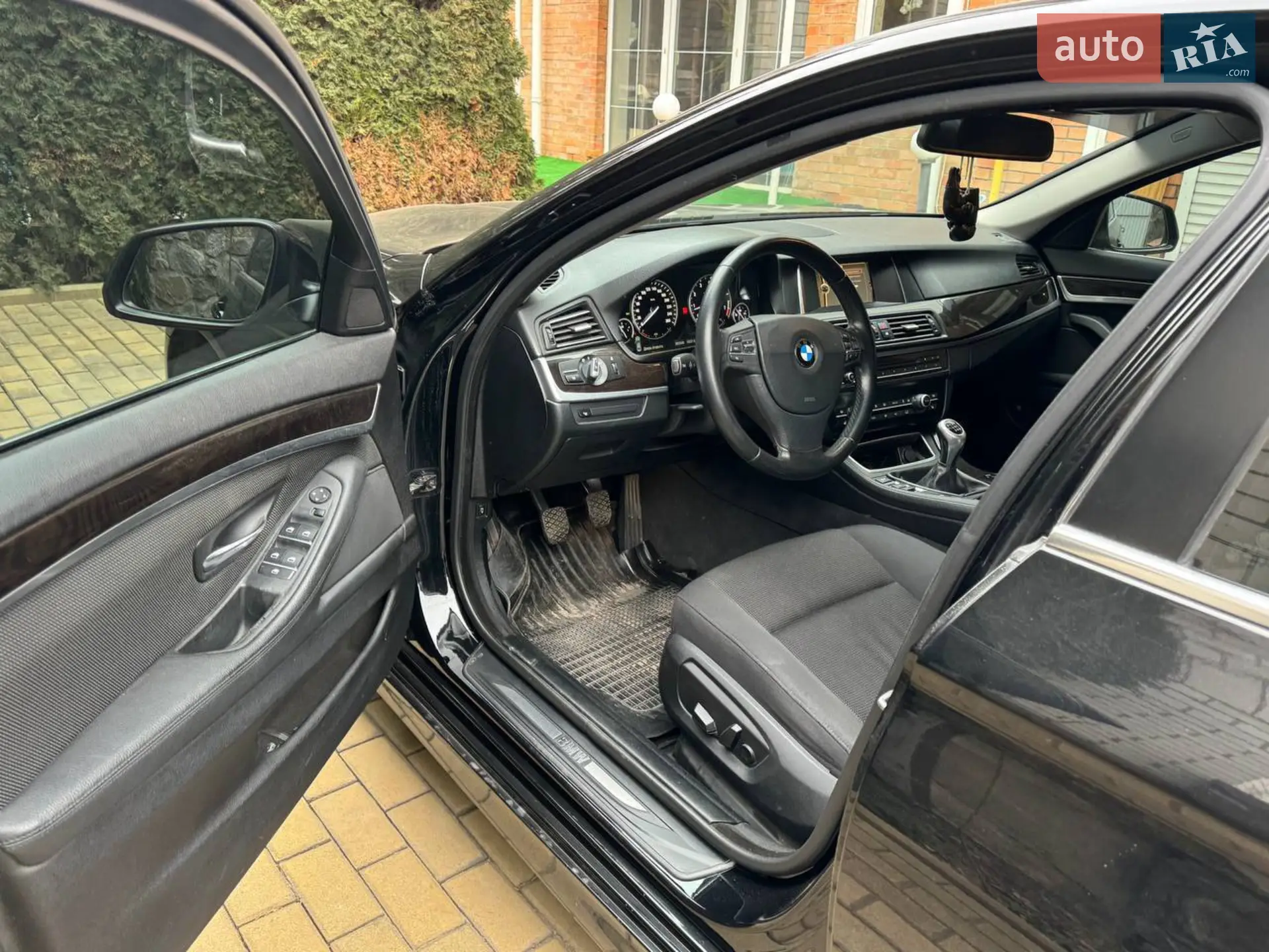 2014 BMW 5er - мініатюра 8