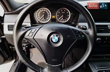 Седан BMW 5 Series 2005 в Днепре