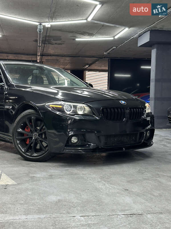 Седан BMW 5 Series 2014 в Одессе