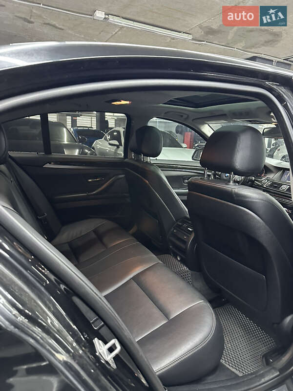 Седан BMW 5 Series 2014 в Одессе