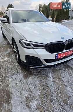 Седан BMW 5 Series 2021 в Яворове