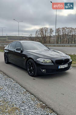 Седан BMW 5 Series 2010 в Рівному