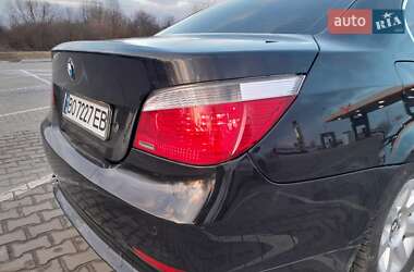 Седан BMW 5 Series 2004 в Бучаче