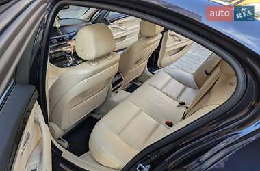 Седан BMW 5 Series 2013 в Ивано-Франковске