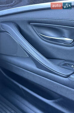 Седан BMW 5 Series 2015 в Запоріжжі