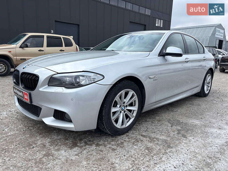 BMW 5 Series 2011
