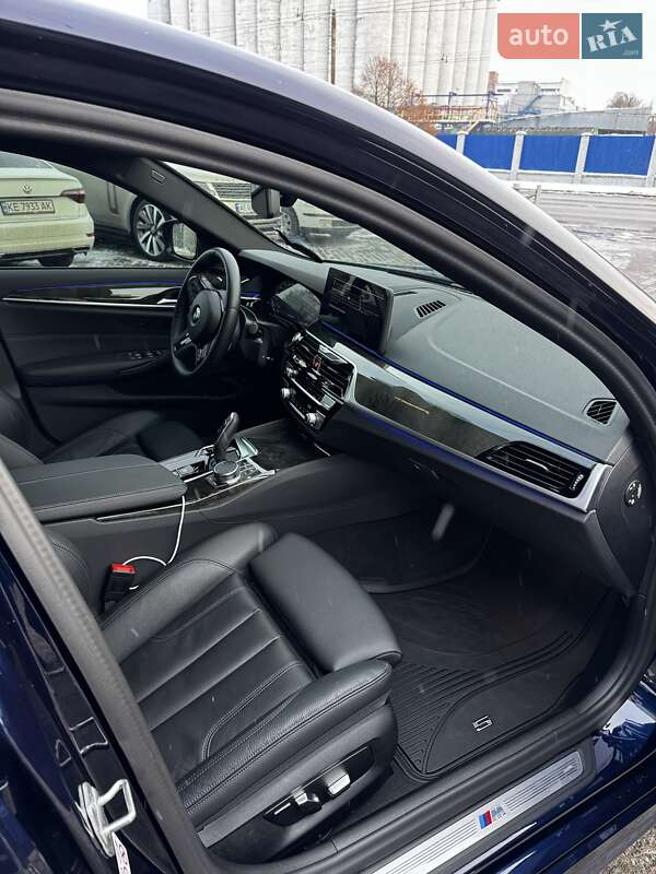 Седан BMW 5 Series 2023 в Дніпрі