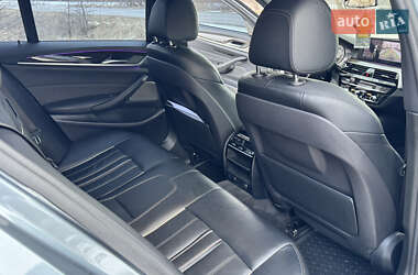 Седан BMW 5 Series 2017 в 