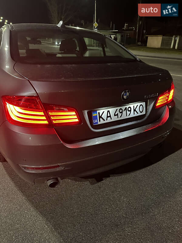 Седан BMW 5 Series 2014 в Чернигове