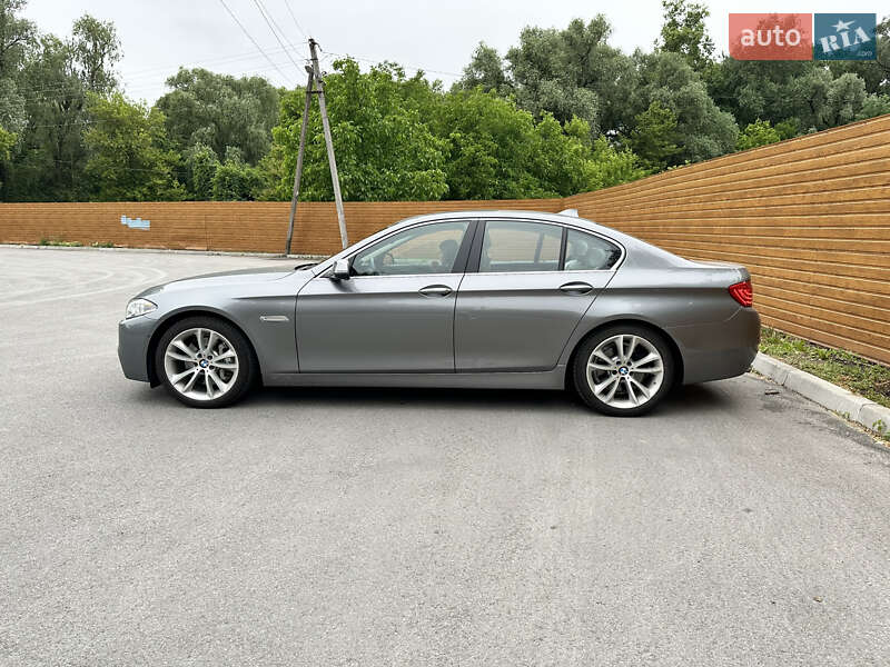 Седан BMW 5 Series 2014 в Чернигове