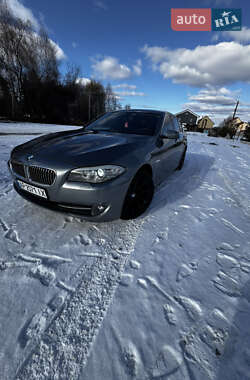 Седан BMW 5 Series 2013 в Звягелі