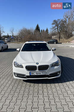 Седан BMW 5 Series 2016 в Львові