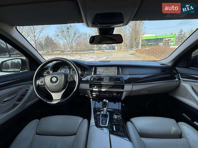 Седан BMW 5 Series 2014 в Киеве