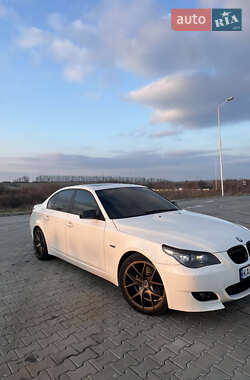 Седан BMW 5 Series 2009 в Софиевской Борщаговке