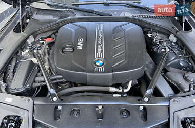 Седан BMW 5 Series 2012 в 