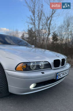 Седан BMW 5 Series 2002 в Яворові