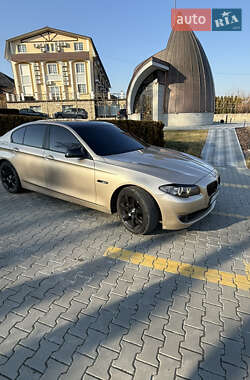 Седан BMW 5 Series 2010 в Стрию