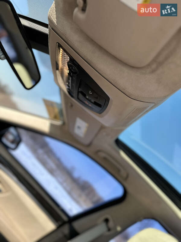 Седан BMW 5 Series 2012 в Ирпене