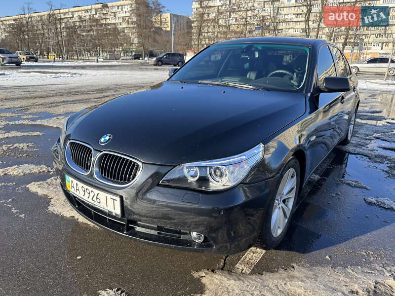 Седан BMW 5 Series 2004 в Києві