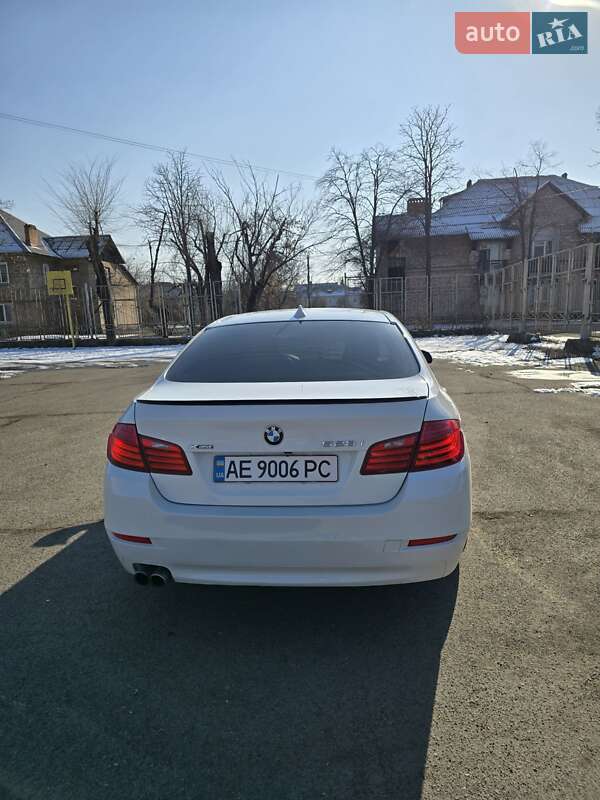 Седан BMW 5 Series 2013 в Кривом Роге