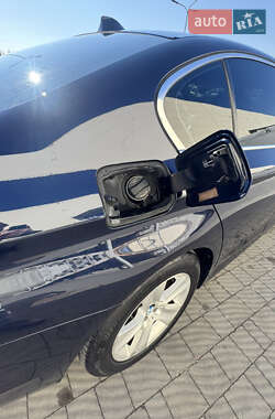 Седан BMW 5 Series 2013 в Львові