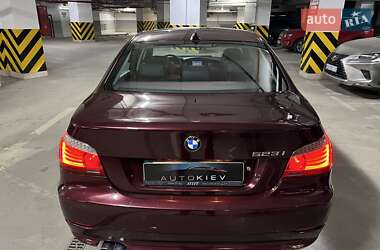 Седан BMW 5 Series 2007 в 