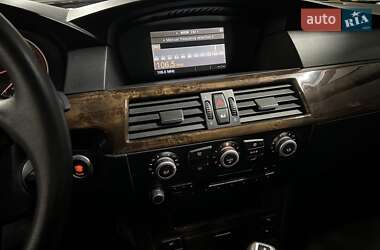 Седан BMW 5 Series 2007 в 