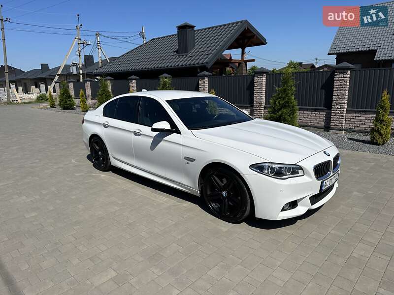 Седан BMW 5 Series 2015 в Луцке