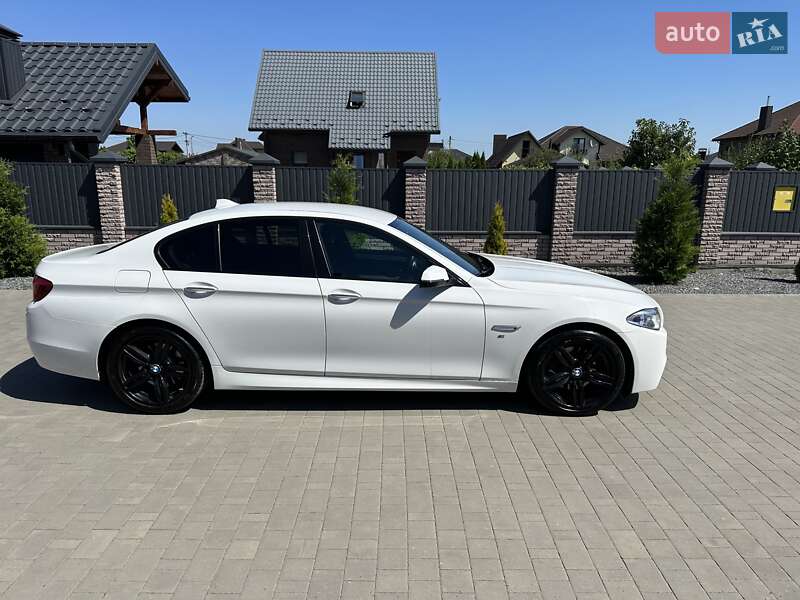 Седан BMW 5 Series 2015 в Луцке