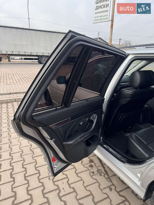 Універсал BMW 5 Series 2003 в Нововолинську