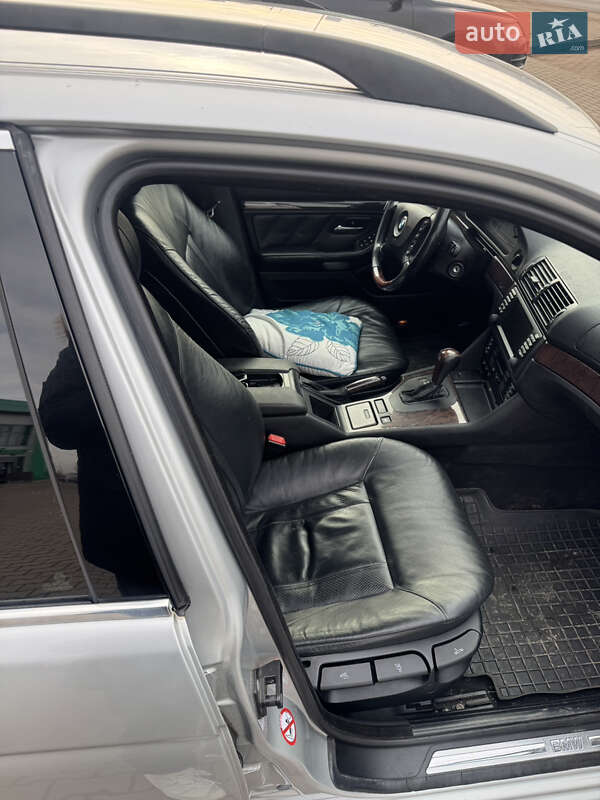 Універсал BMW 5 Series 2003 в Нововолинську