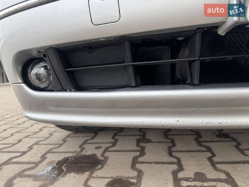 Універсал BMW 5 Series 2003 в Нововолинську