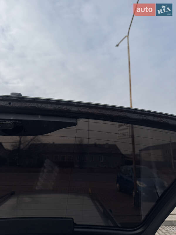 Універсал BMW 5 Series 2003 в Нововолинську