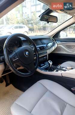 Универсал BMW 5 Series 2013 в 