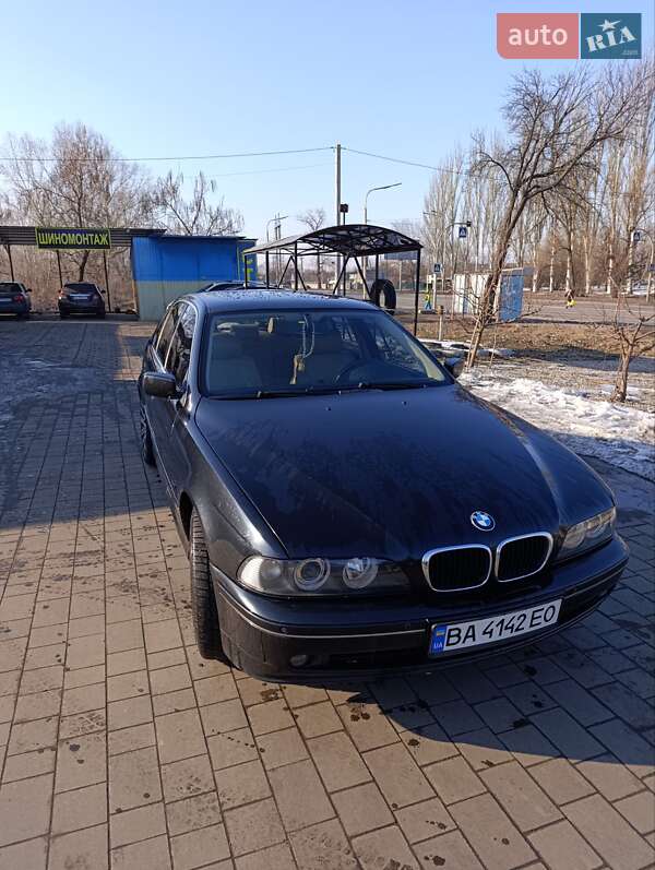 Седан BMW 5 Series 2002 в Знам'янці