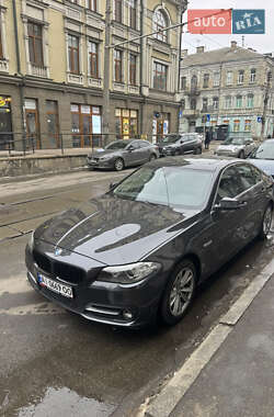 Седан BMW 5 Series 2016 в Києві