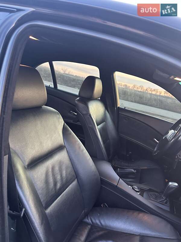 Седан BMW 5 Series 2005 в Одесі
