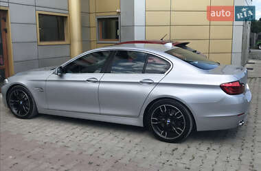 Седан BMW 5 Series 2012 в Чернівцях