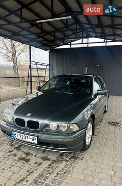 Седан BMW 5 Series 2003 в Лубнах