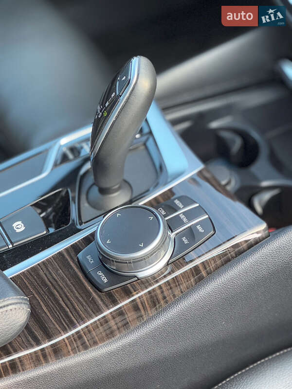 Седан BMW 5 Series 2019 в Днепре