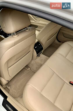 Седан BMW 5 Series 2015 в 