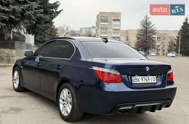 Седан BMW 5 Series 2009 в Ровно