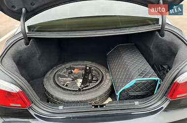 Седан BMW 5 Series 2007 в 