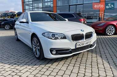 Седан BMW 5 Series 2016 в Львове